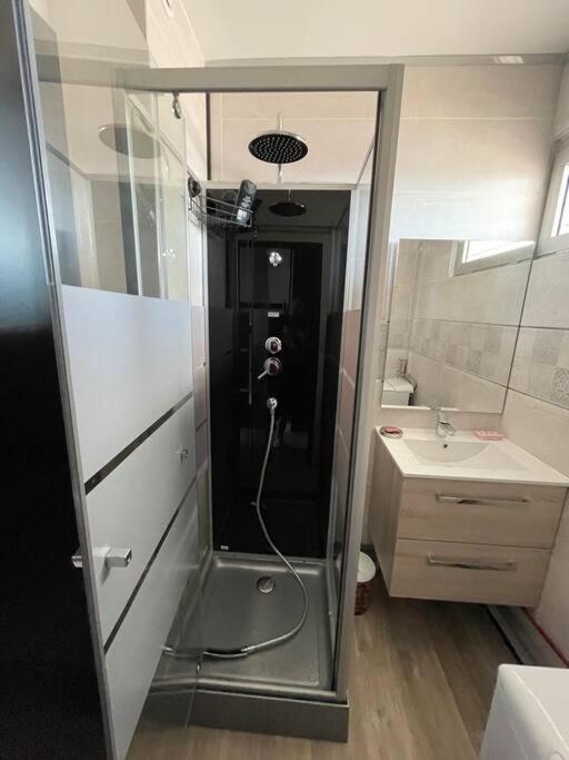 Joli Studio Cabine 1Ere Ligne Avec Parking Prive Palavas-les-Flots Bagian luar foto